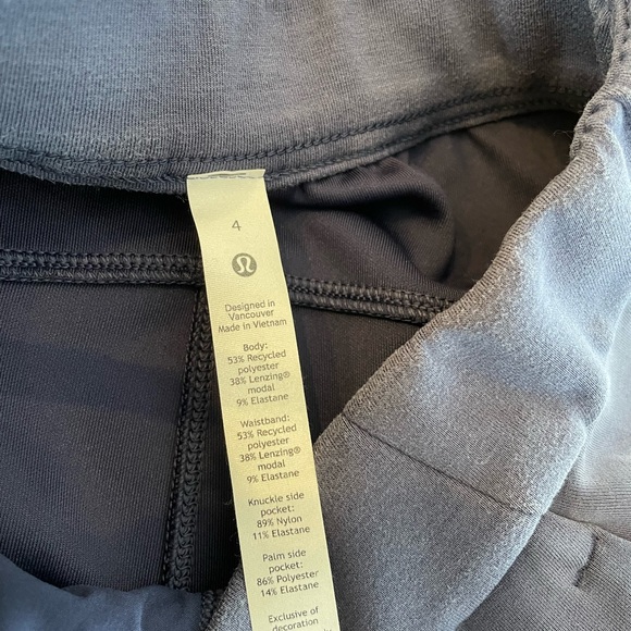 Lululemon Softstreme High Rose Jogger in Night Sea - Picture 3 of 11